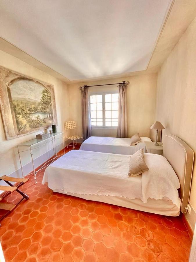 Chez Camille Apartment Saint Tropez Bagian luar foto